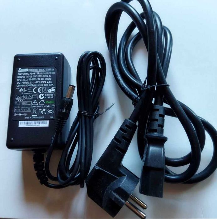 Zasilacz 12V-2,5A + kabel zasilający - Promocja