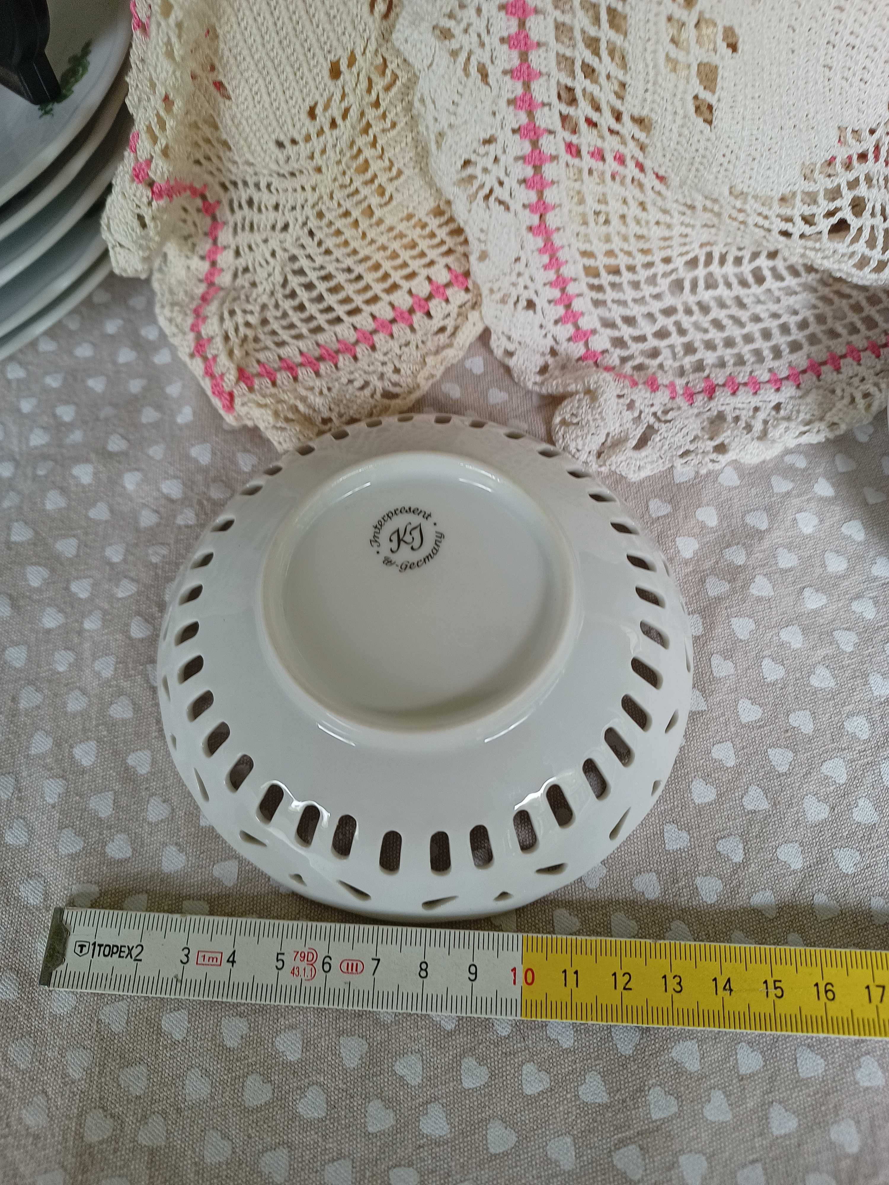 Miseczka ażurowa porcelana