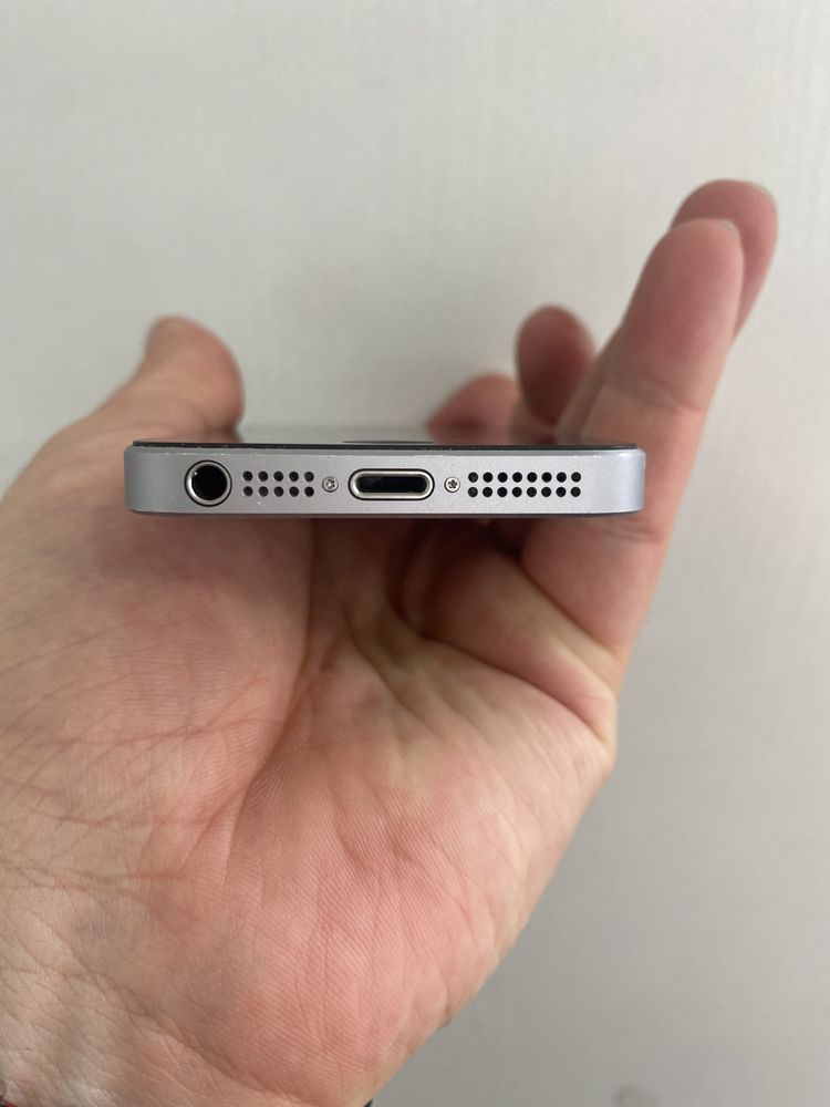 Разборка айфон iPhone Se 2016