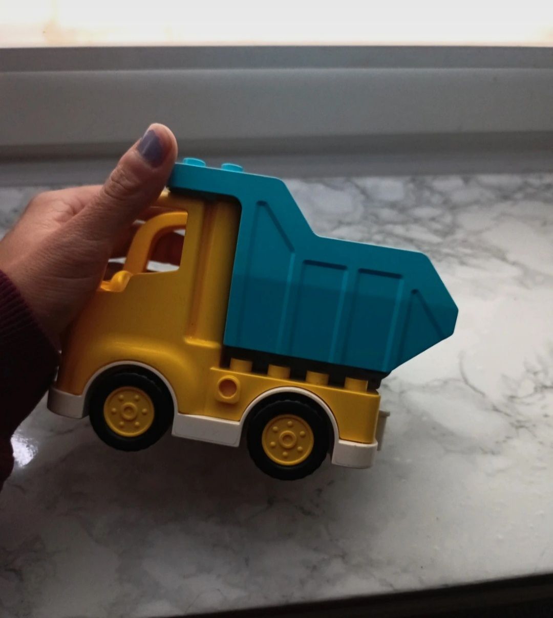 Samochód lego Duplo