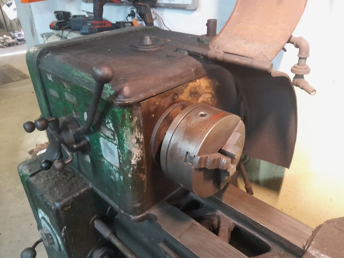 Sprzedam tokarnia RV32