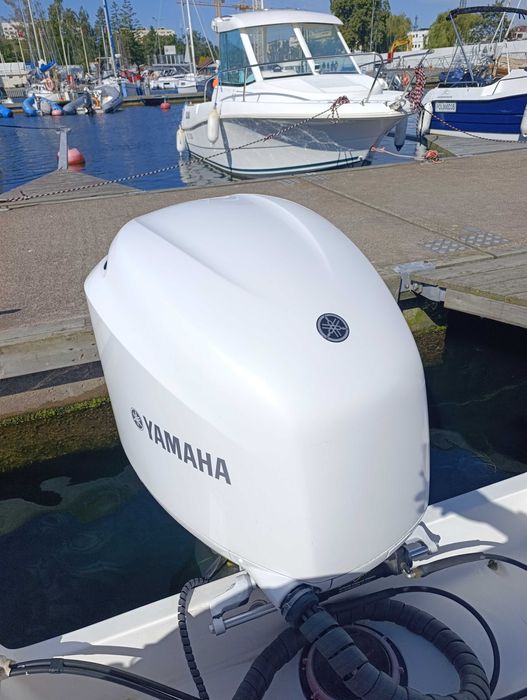 Silnik zaburtowy Yamaha 250KM F250 V6 stopa XL