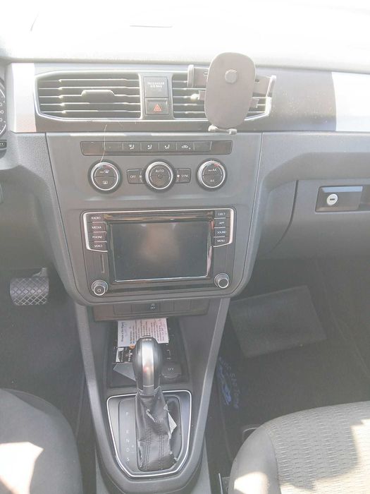 Taxi mobilidade reduzida com licença