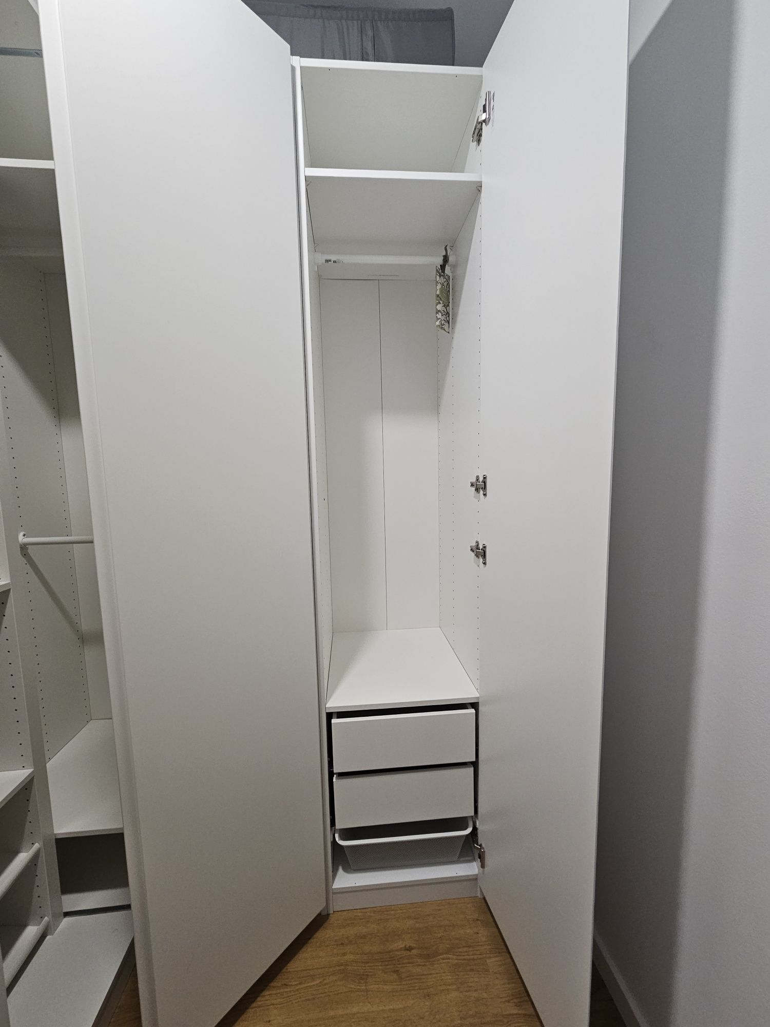 Roupeiro IKEA PAX