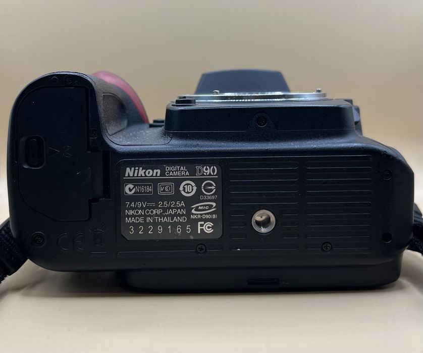 Aparat fotograficzny Nikon D90 12.3 MP DSLR