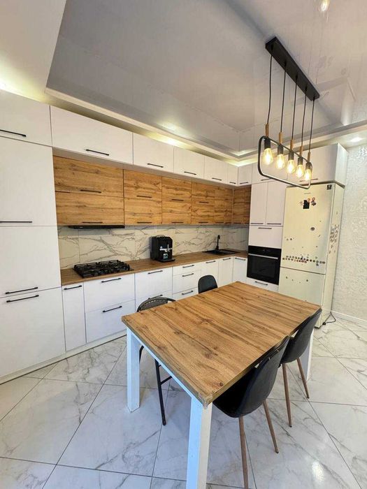 Оренда кутового таунхауса в Бучі, вул. Вокзальна