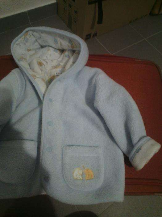 Casaco quentinho polar para 12 meses . Vários modelos