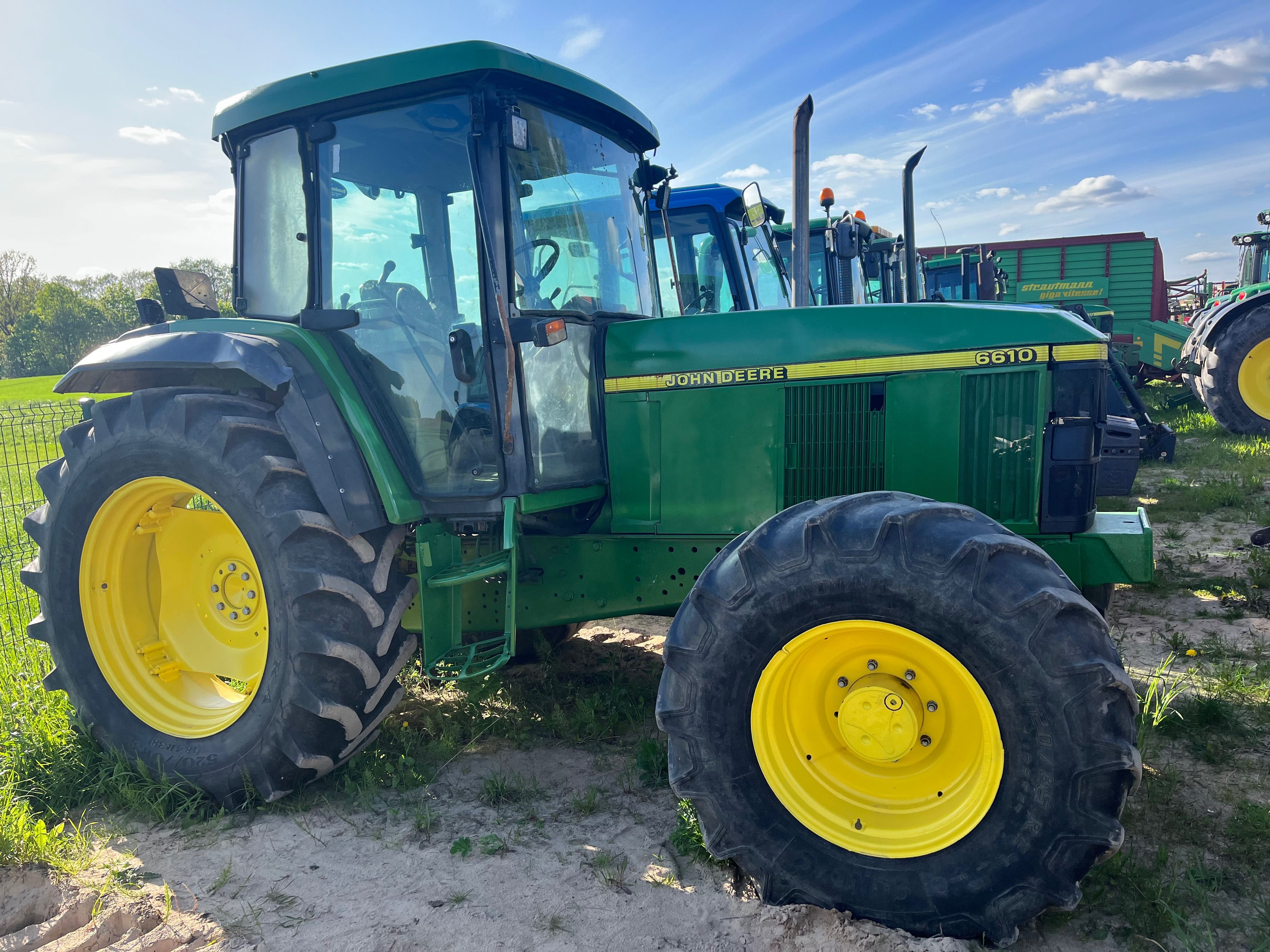 Ciagnik john deere 6610