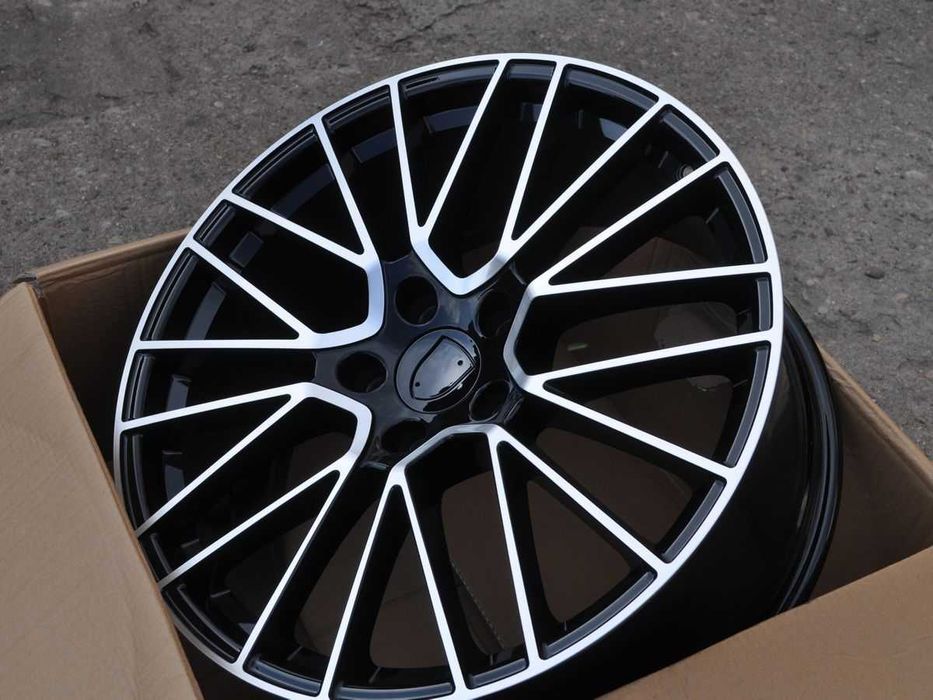 Szare felgi R21 5x112 do Porsche Macan 9J ET26 + 10J ET19