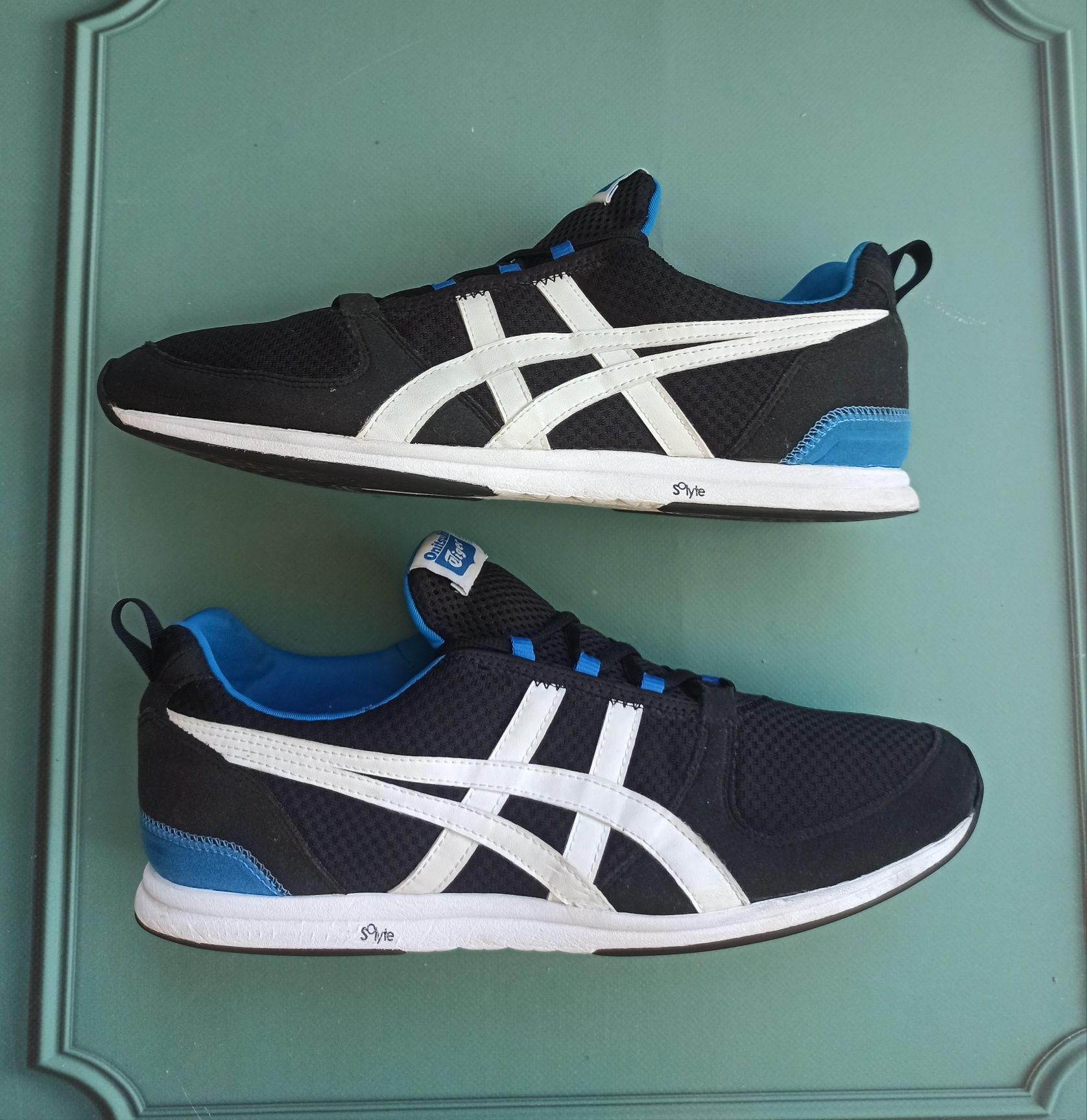 Чоловічі Кросівки Asics Tiger Оригінал Розмір 44,5-28,5см