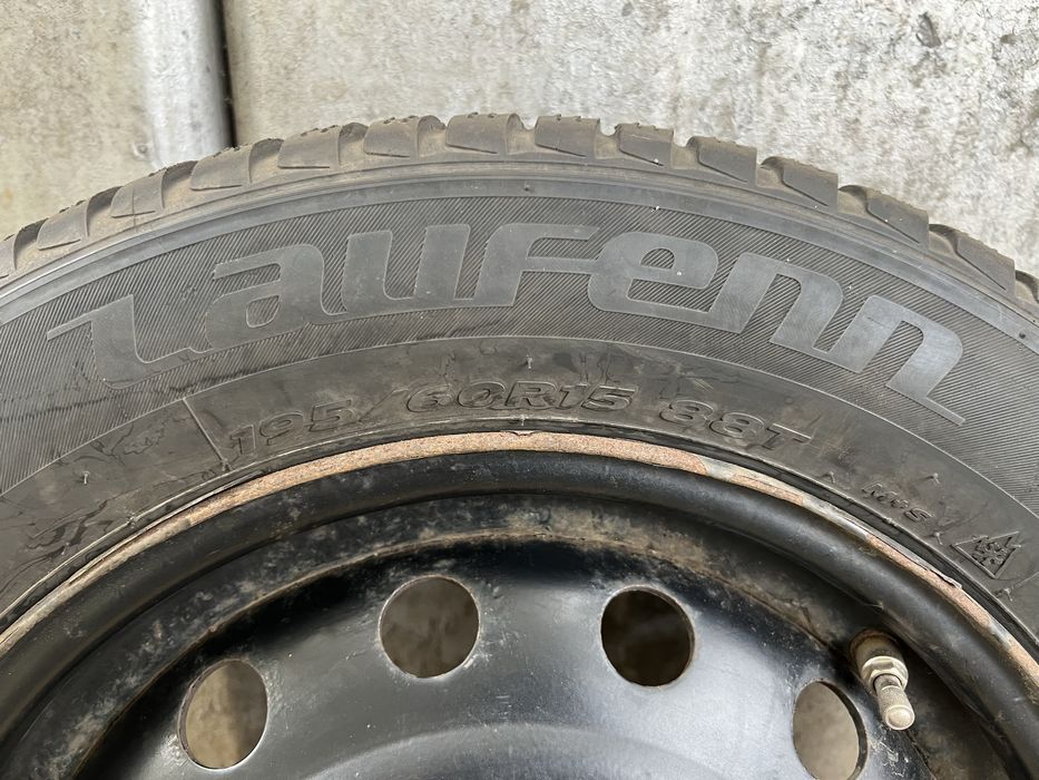 Колеса в зборі 4шт R15 4х114 laufenn зима 195/60