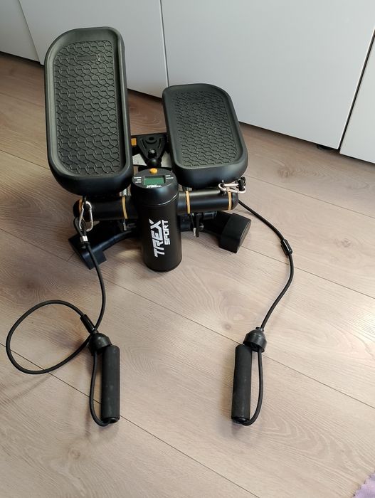 Stepper do ćwiczeń fitness skrętny 2w1 z linkami licznikiem step Trex