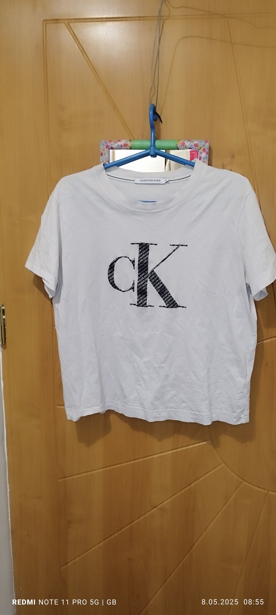 Sprzedam koszulkę Calvin klein janes