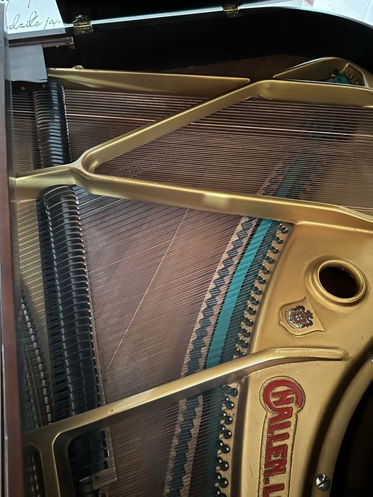 Fortepian gabinetowy CHALLEN