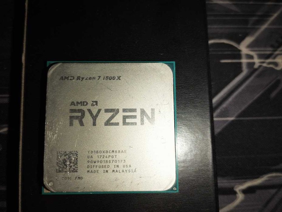 продам процессор AMD Ryzen 7 1800X