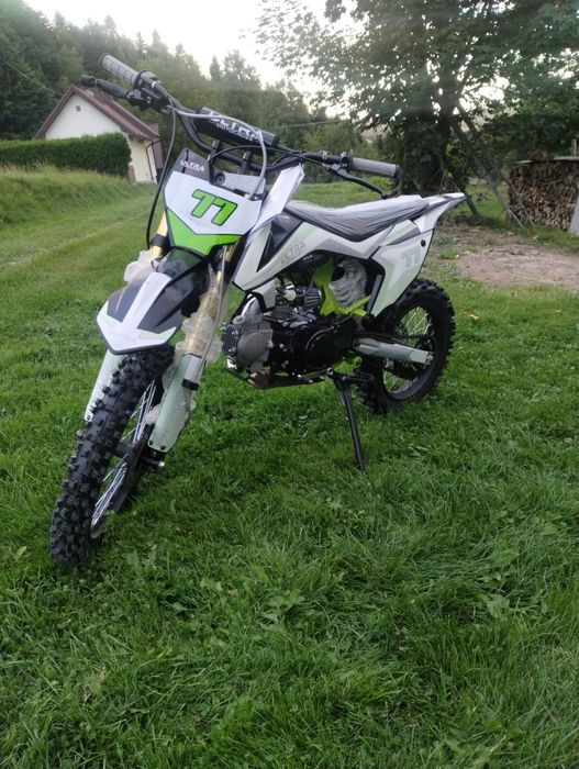 Cross 125 cm 17"/14" 2025 Nowy