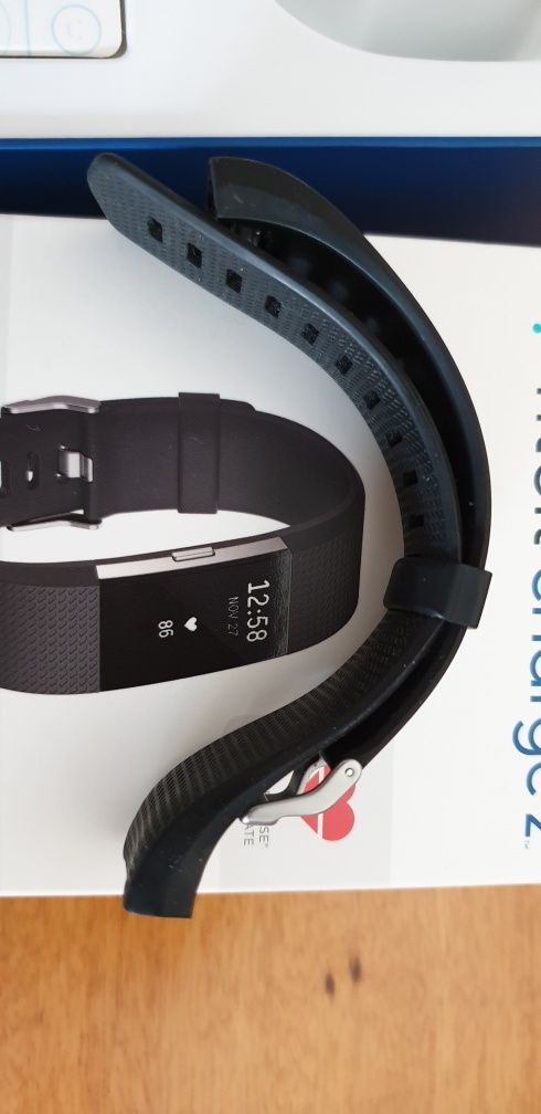 Fitbit Charge 2 com pulseira nova