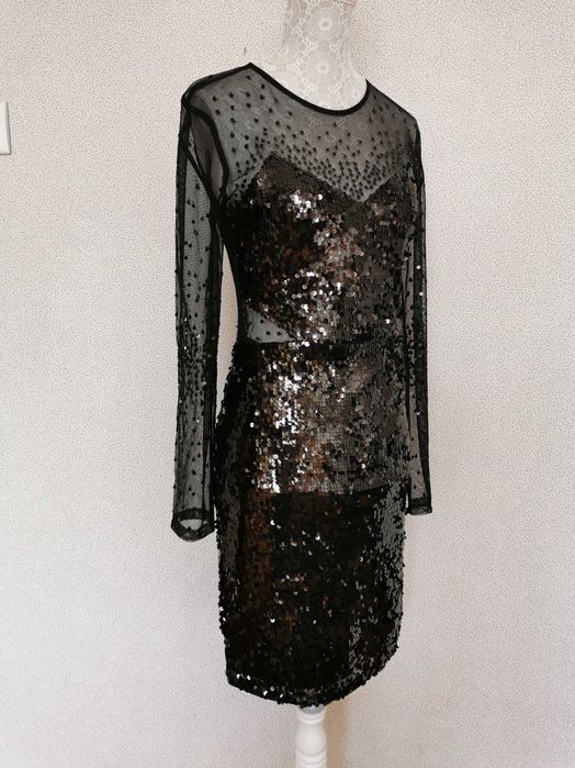 Krótka, czarna sukienka z cekinami, H&M roz. 36