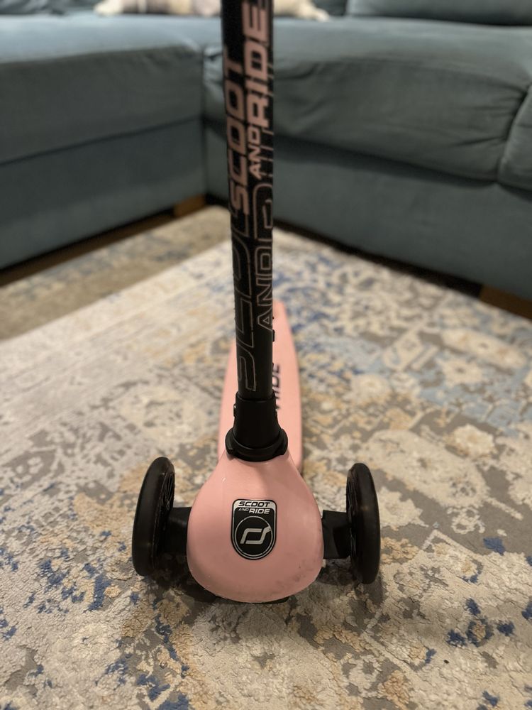 Hulajnoga Scoot and Ride 3 (led, składana)