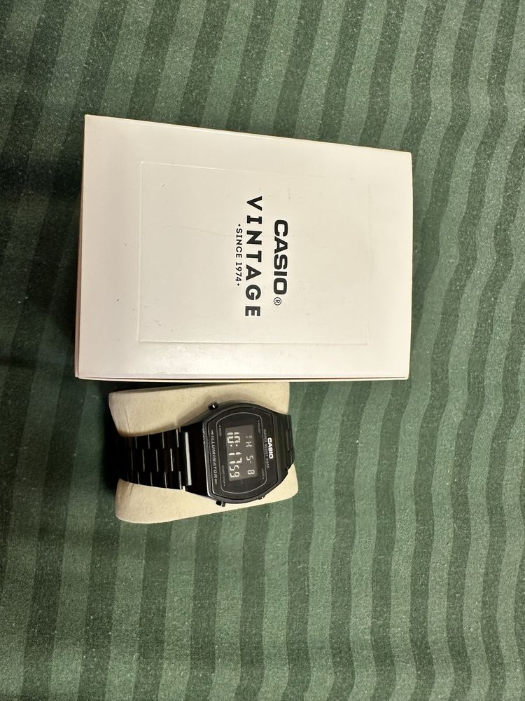 Годинник CASIO срочно! Vintage Edgy B640WB-1BEF