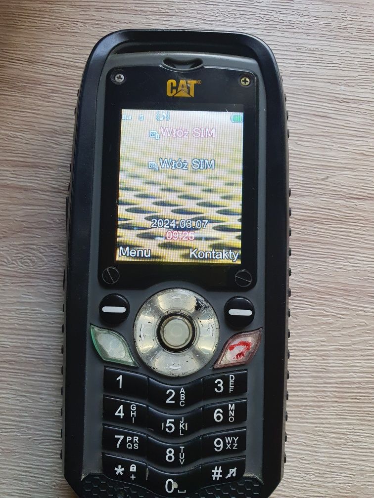 Pancerny telefon Caterpilar Cat B25.