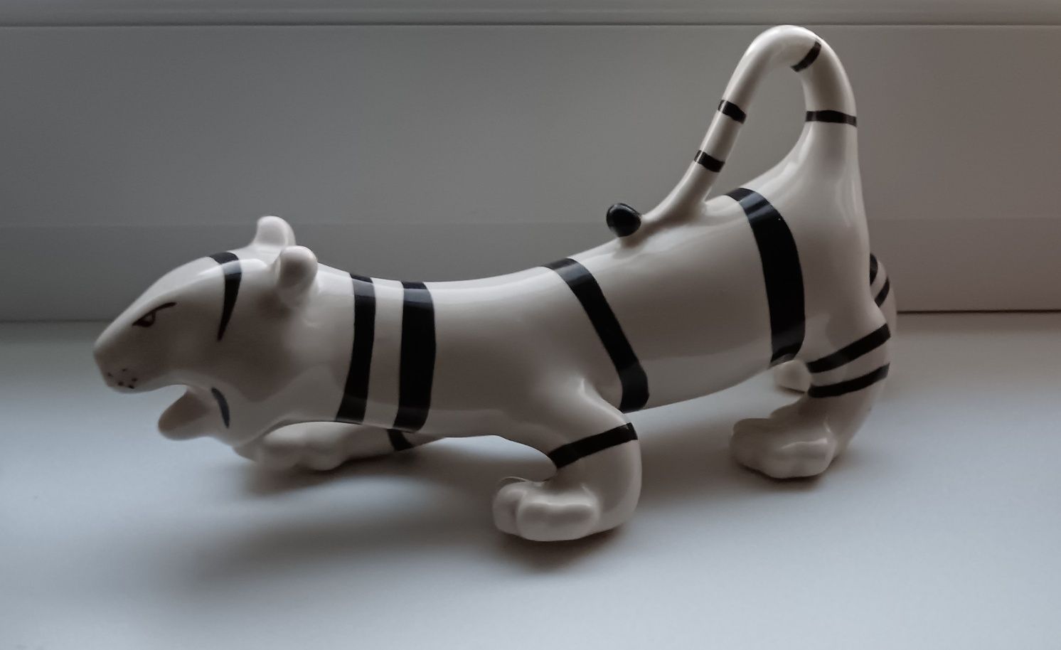 Figurka porcelanowa Chodzież Tygrys Henryk Jędrasiak