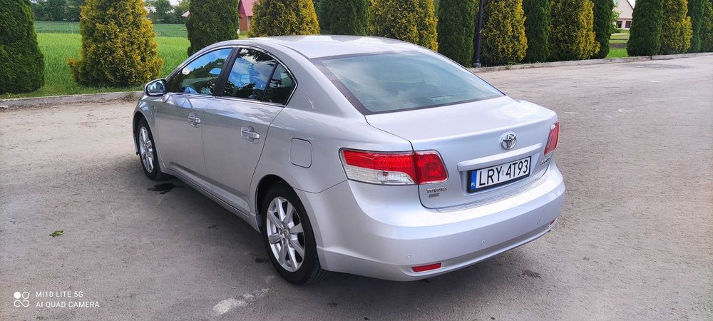 Toyota avensis T-27 2.2 d-cat bezwypadkowy salon Polska