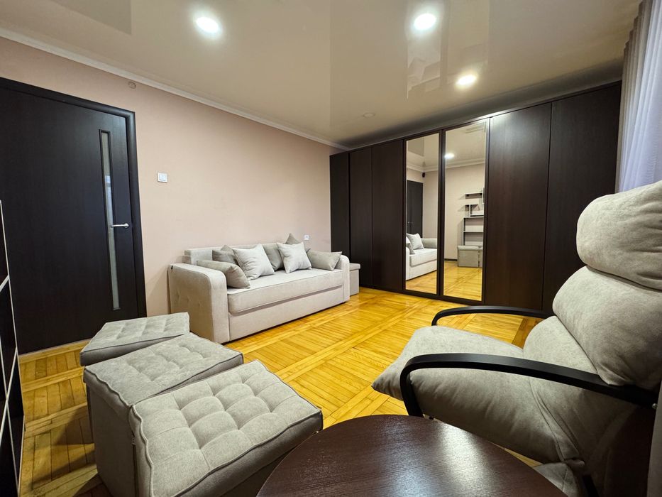 Купите однокомнатную квартиру на проспекте Мануйловський, Радистов