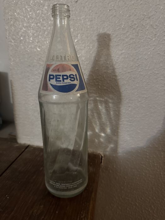garrafa pepsi cola antiga  de 1L