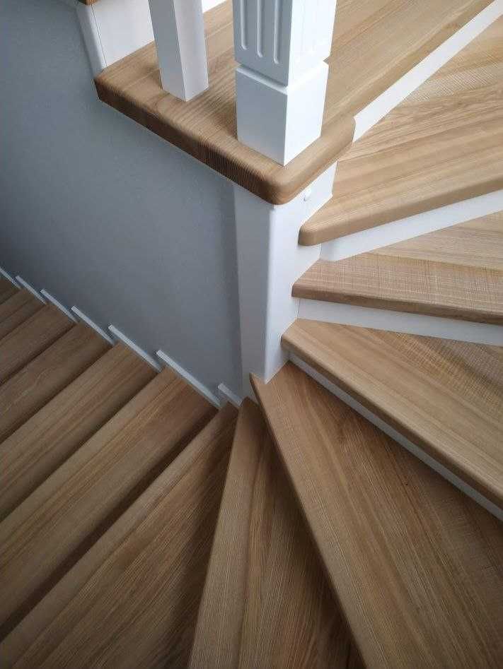 Лестницы в дом от производителя. Деревянные ступеньки