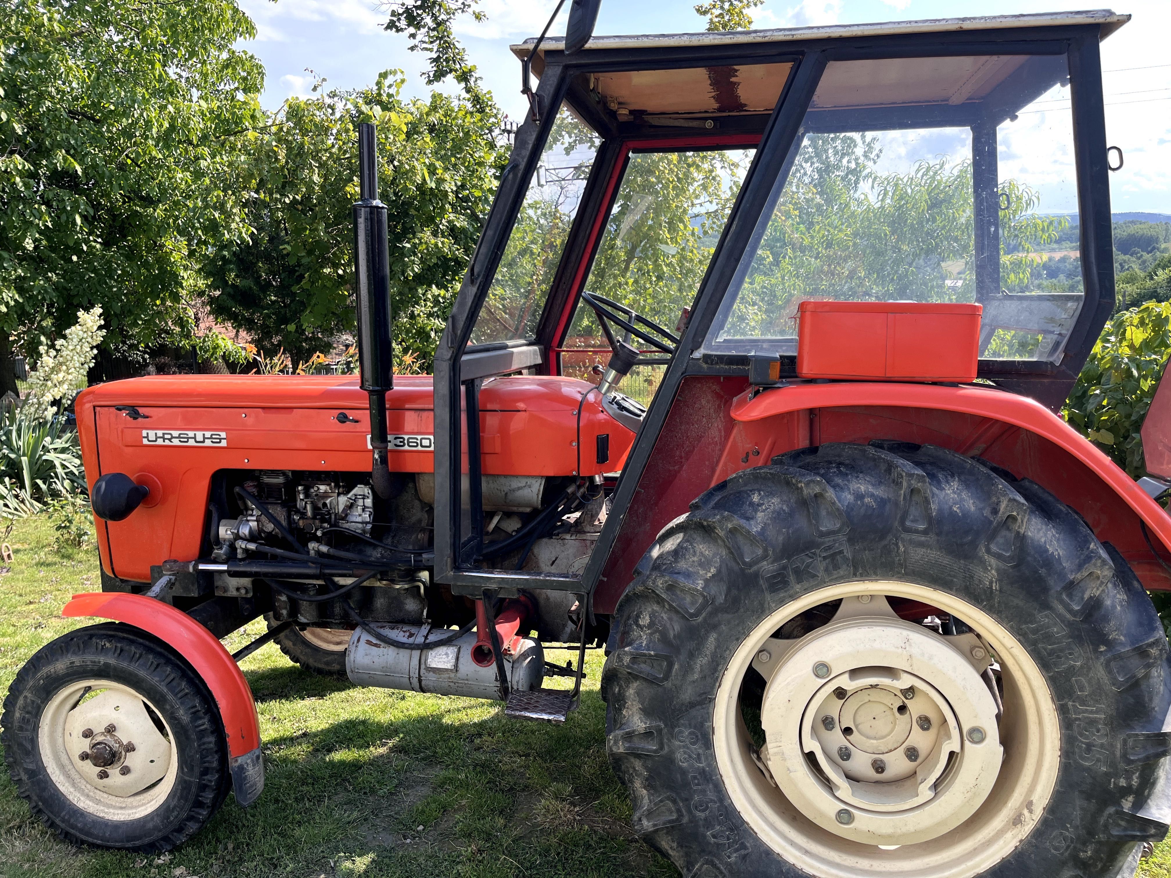 Traktor Ursus C-360