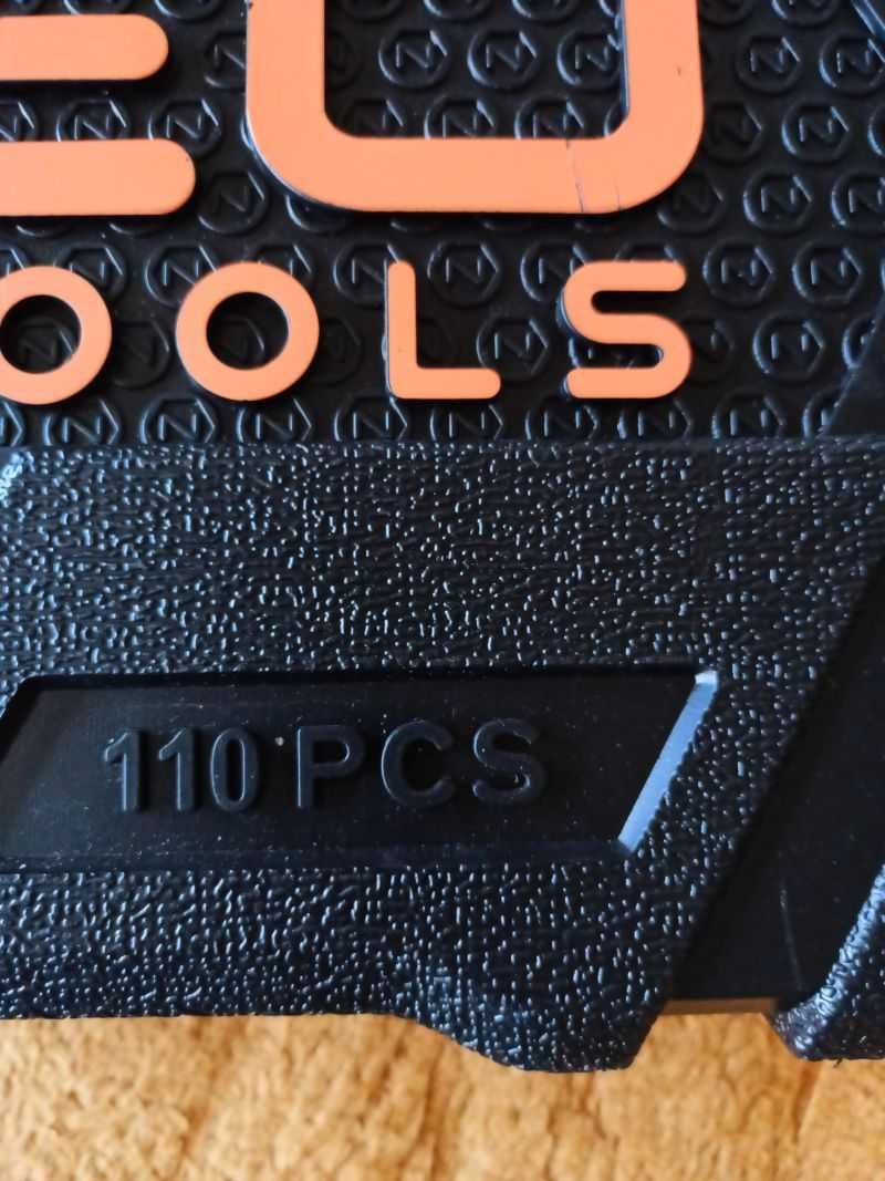 Zestaw kluczy NEO TOOLS 110 elementów nowy
