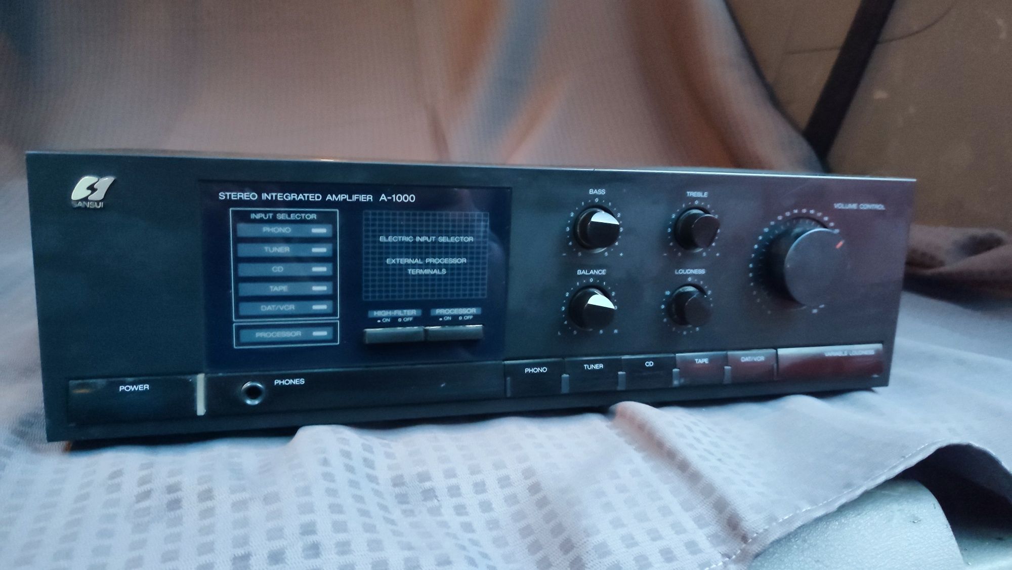 Wzmacniacz Sansui A-1000