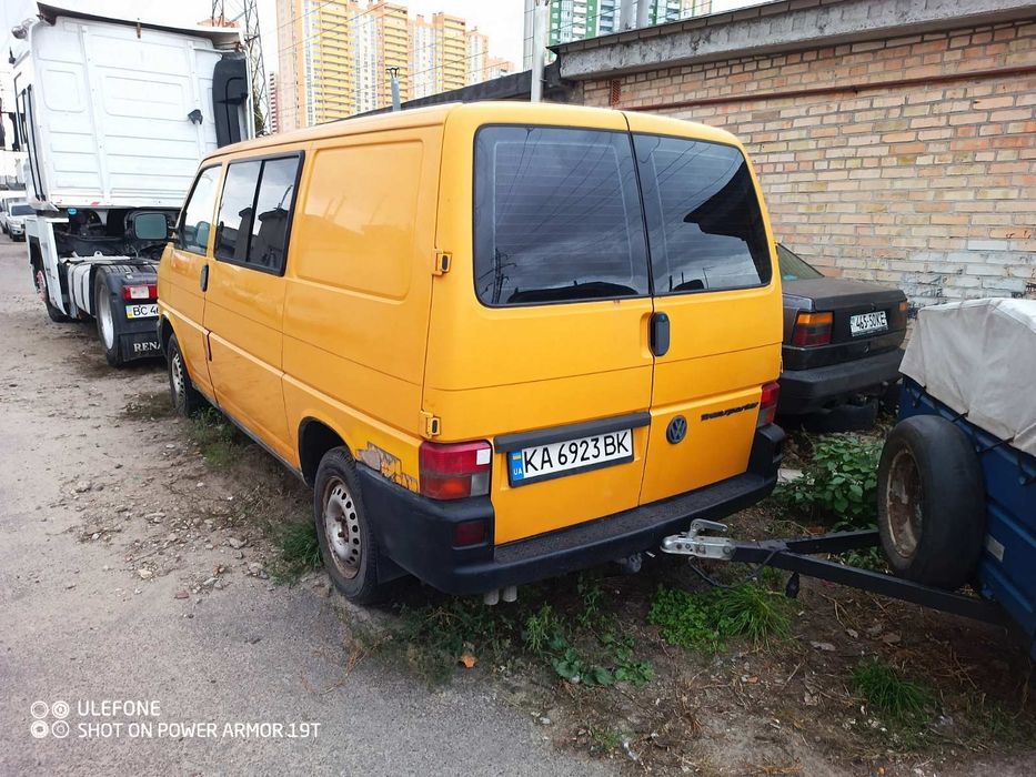 Volkswagen Transporter T4 ,2002 р,бензин/газ,Об'єм двигуна 2,5