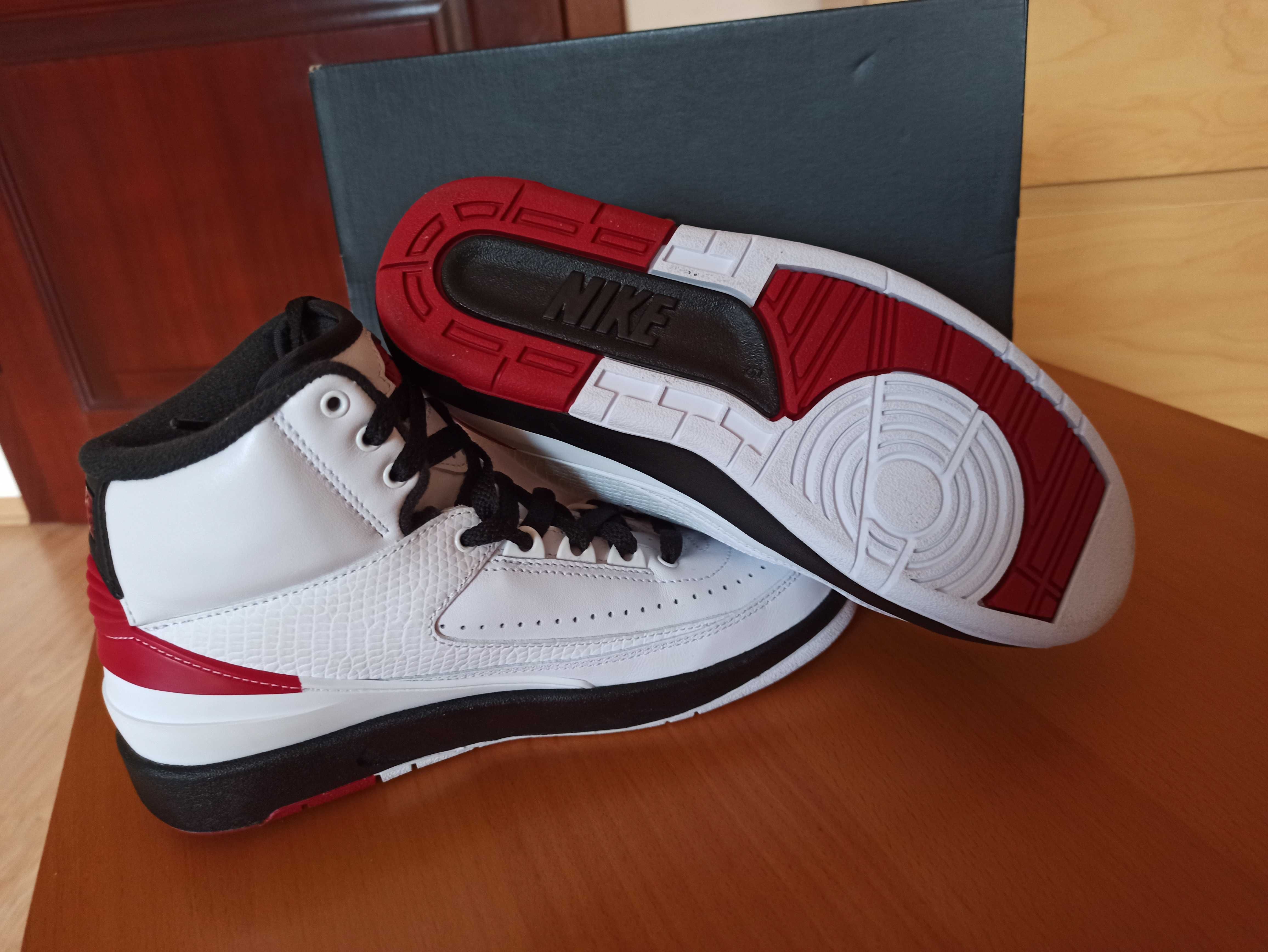 (r. Eur 37,5) Nike Air Jordan 2 Retro OG Chicago DX2591,-106