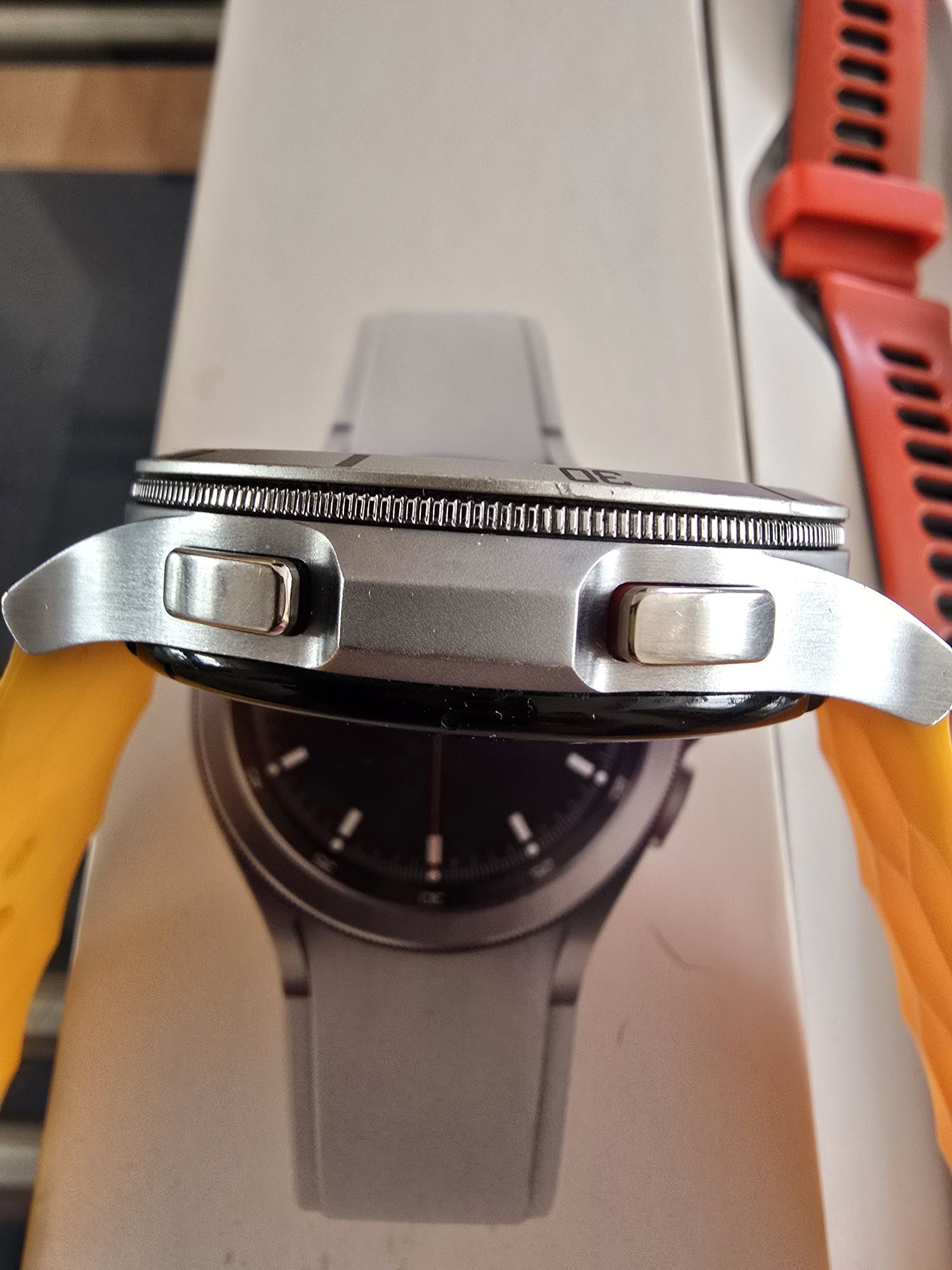 Продам смарт часы Samsung galaxy watch 4 classic 46mm