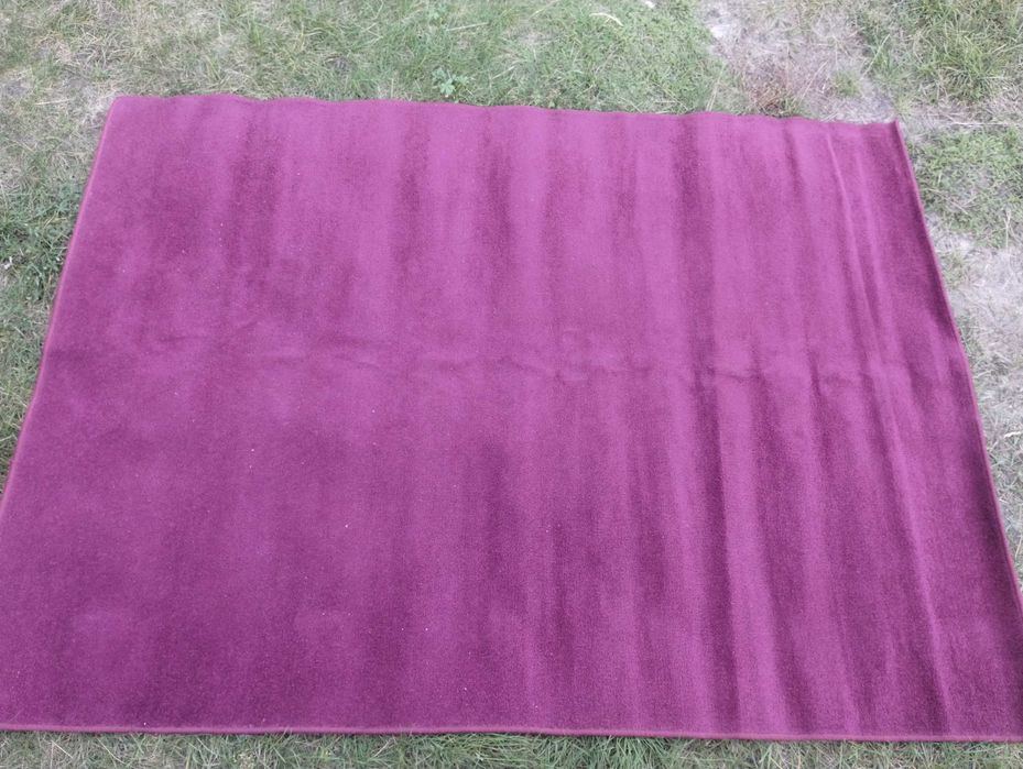 Dywanik w kolorze różowym