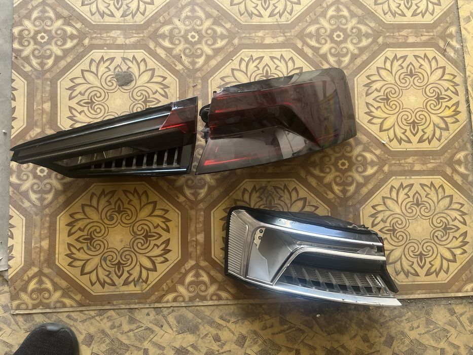 Фанарі під відновлення audi s5 та інше