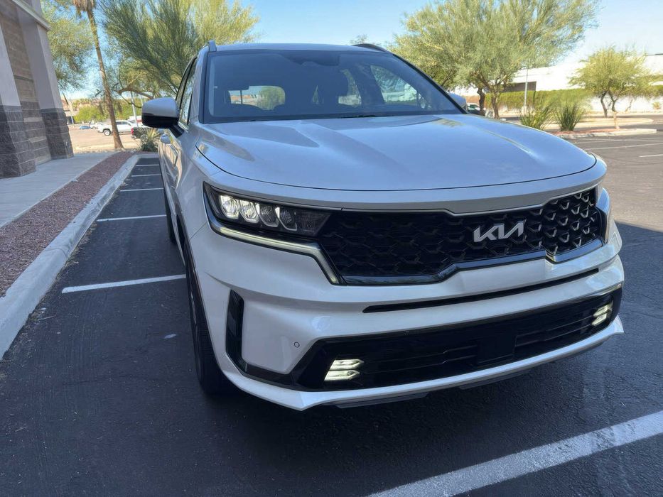 Kia Sorento      2023