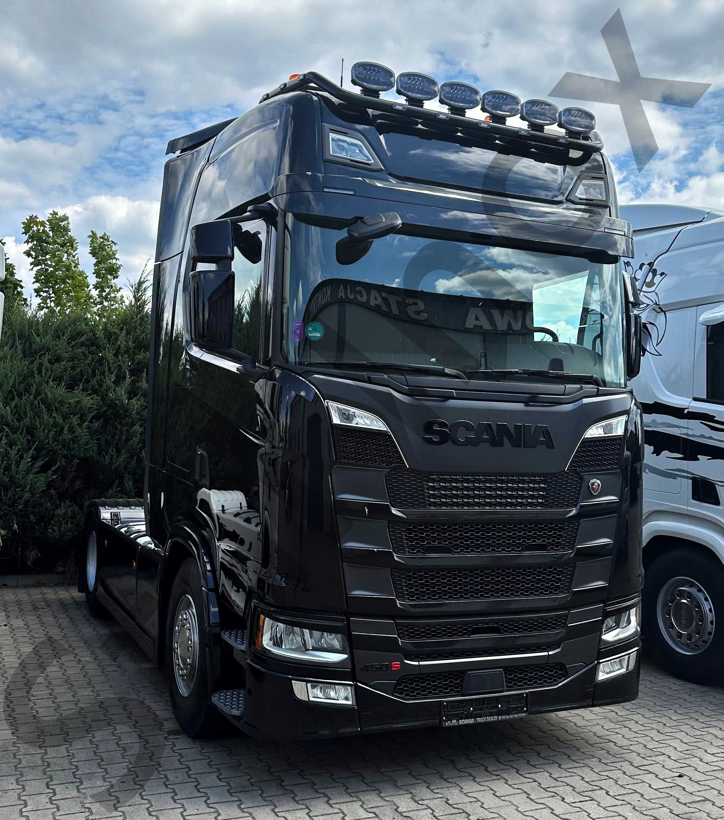 Orurowanie górne Scania Next Generation oświetlenie LED
