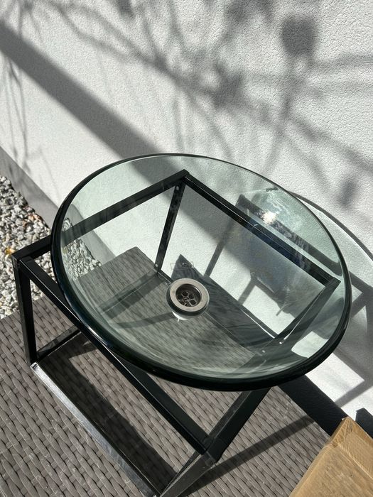 Umywalka nablatowa, stan idealny