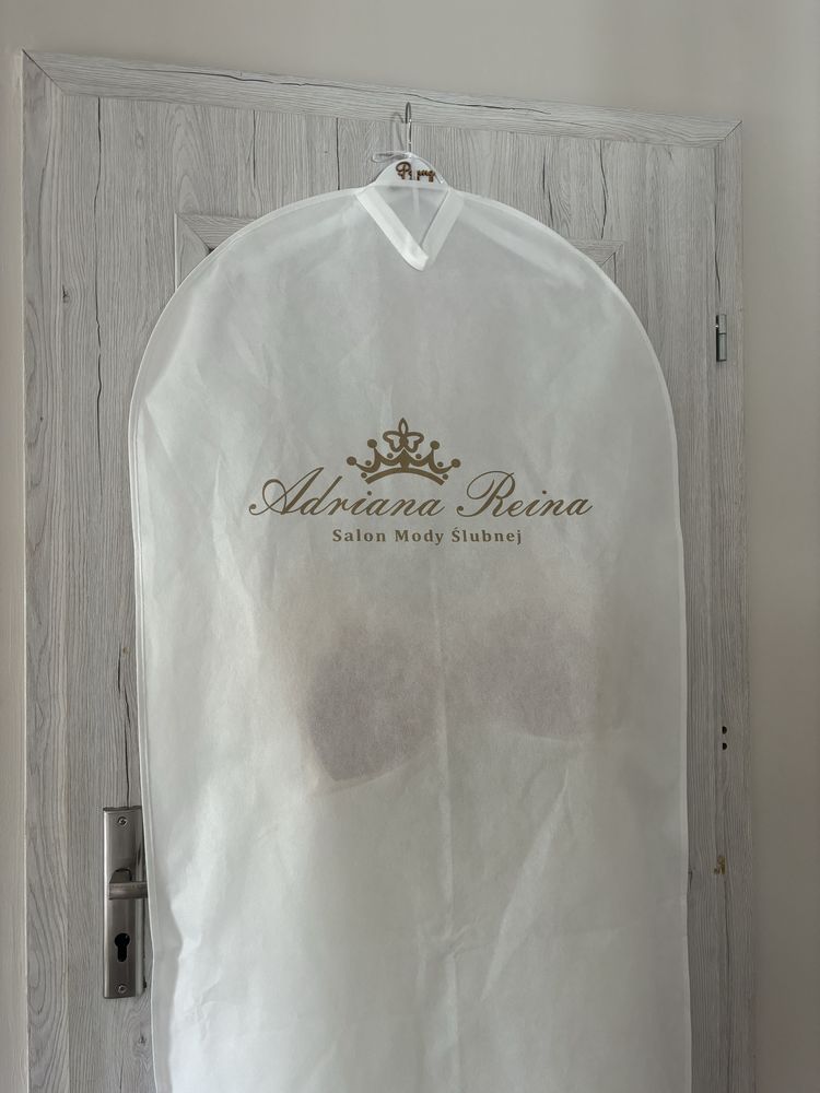 Suknia ślubna Adriana Reina
