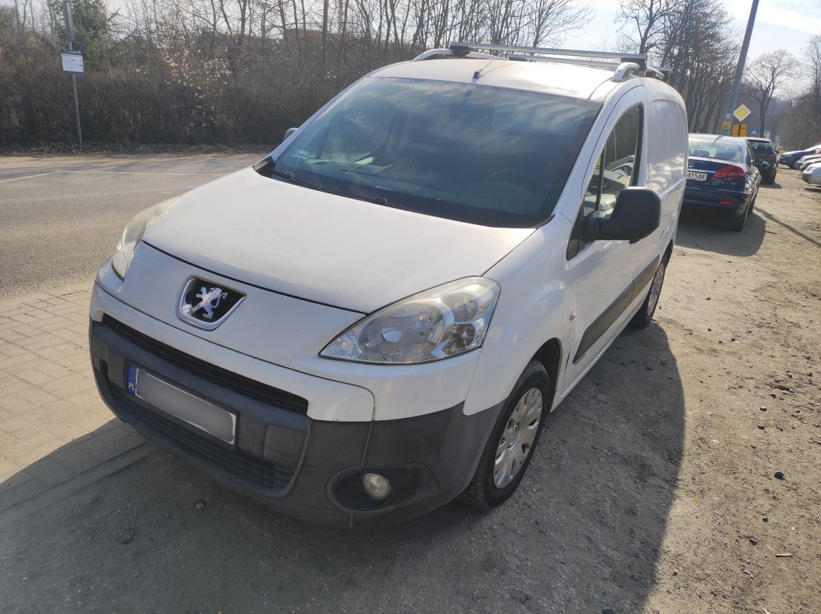 Peugeot Partner 12r 1.6hdi dostawczak 3osob hak klima kręci nie odpala