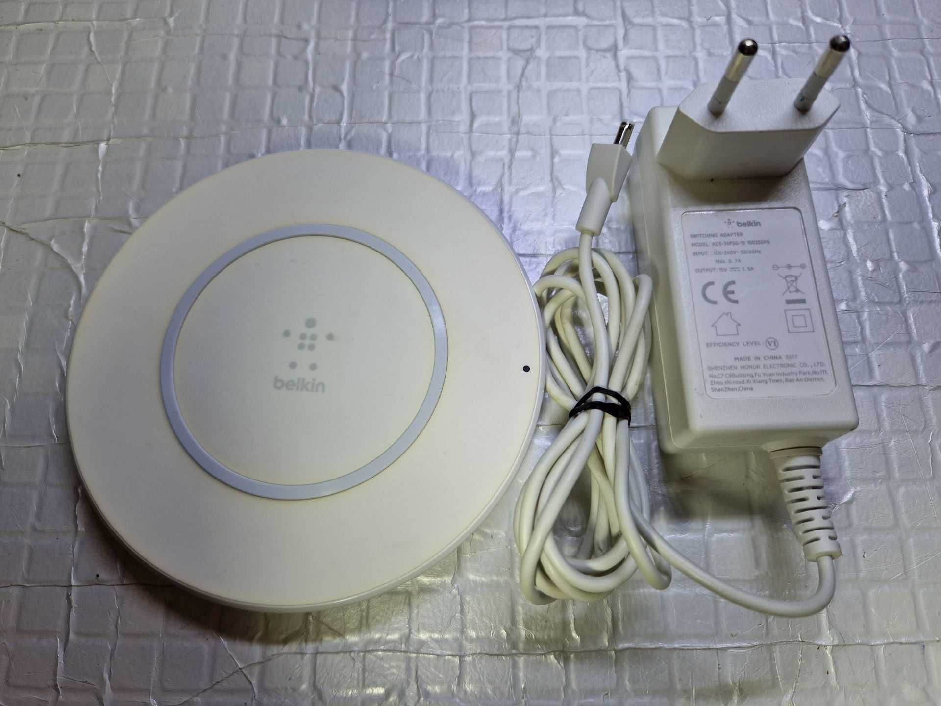 Bezprzewodowa Ładowarka. BELKIN BOOST UP F7U027