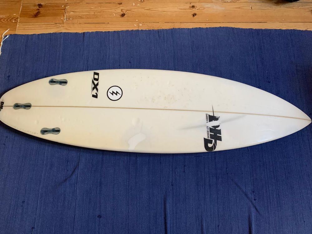 DHD Surfboard all repaired