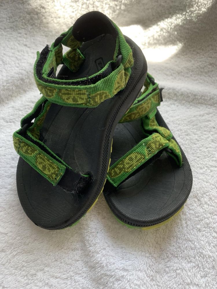 Босоножки сандали teva 25p зеленые анатомические