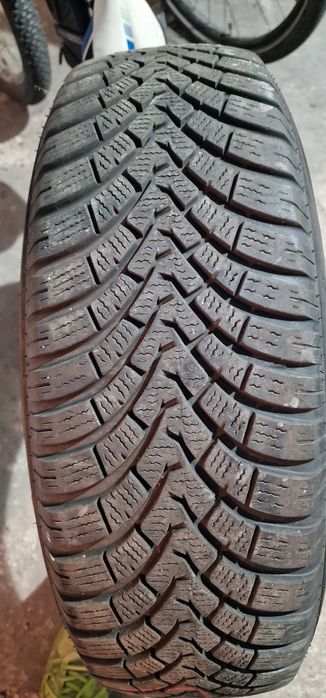 Opony Falken Eurowinter HS01