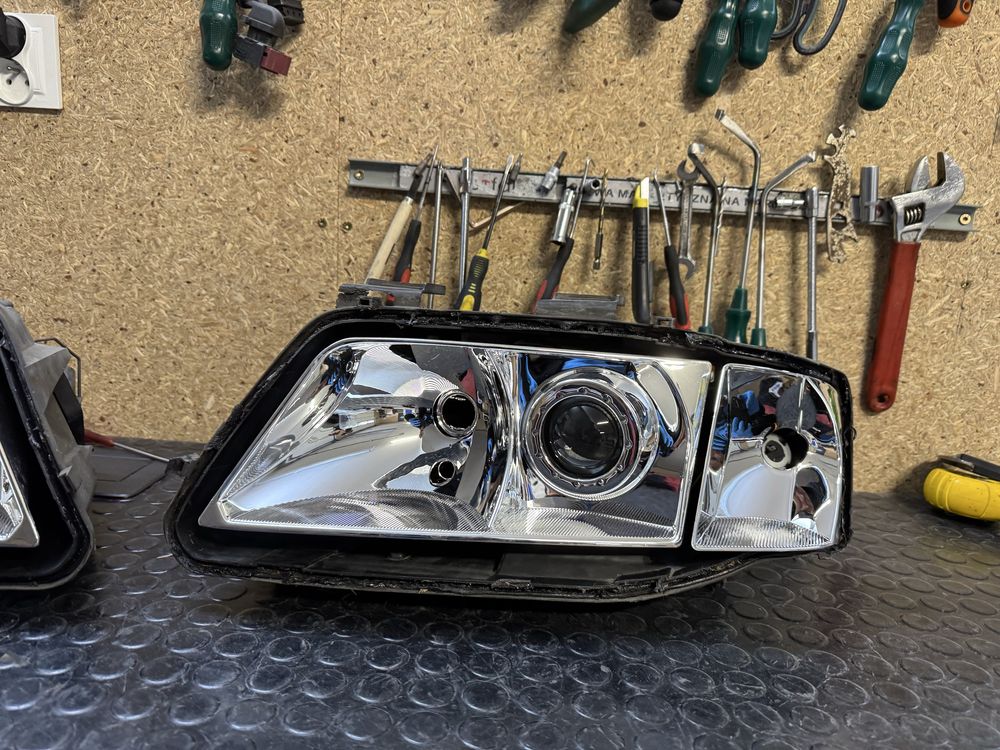Lampy przednie xenon oem hella audi a6 c5 przedlift lewa prawa przód