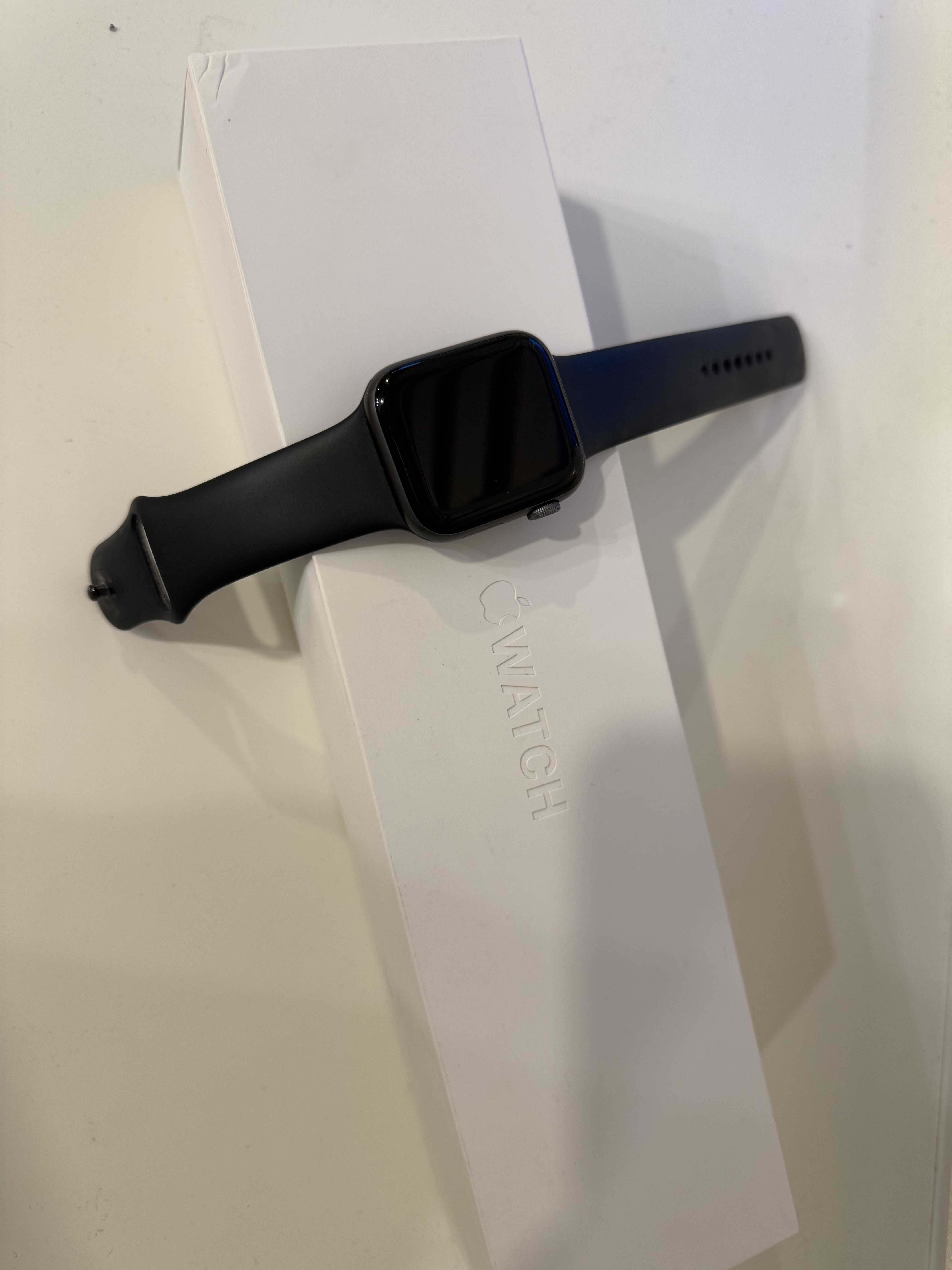 Apple watch 4 44 mm space black