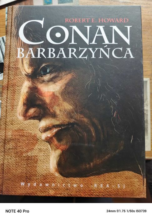 Ksiazka -Conan Barbazynca